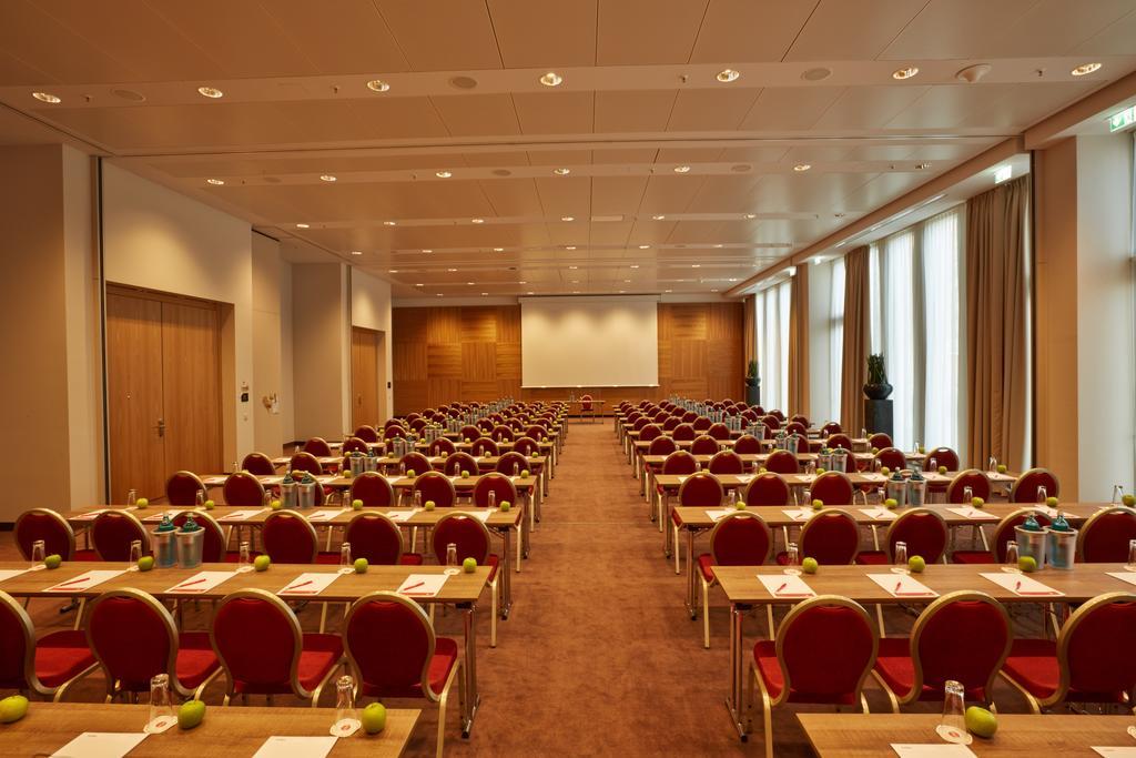 H4 Hotel Muenchen Messe Exterior photo